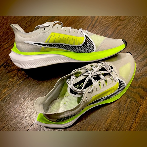 Nike Other - Nike Zoom Gravity Volt men’s running shoes